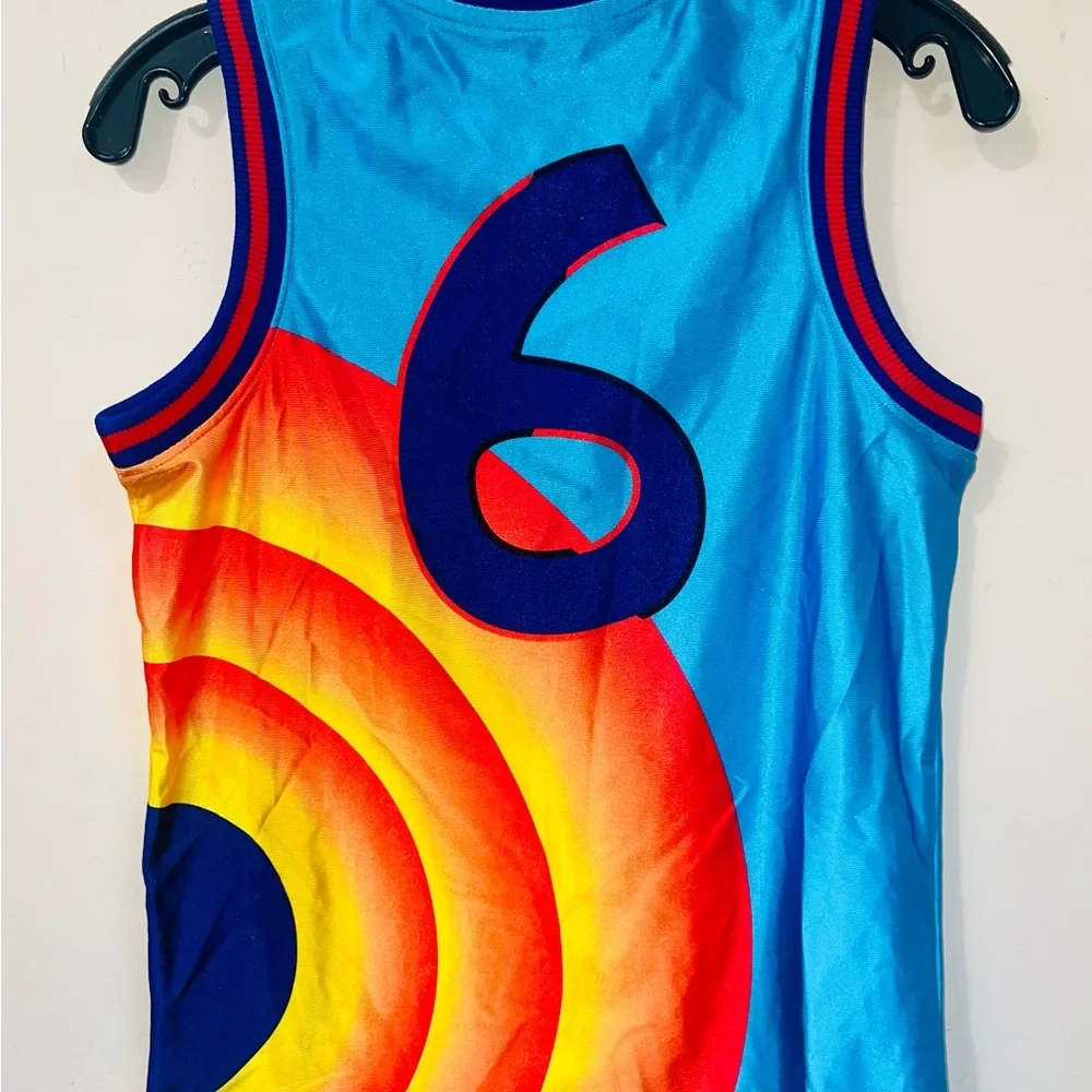 Nike dynamic jersey